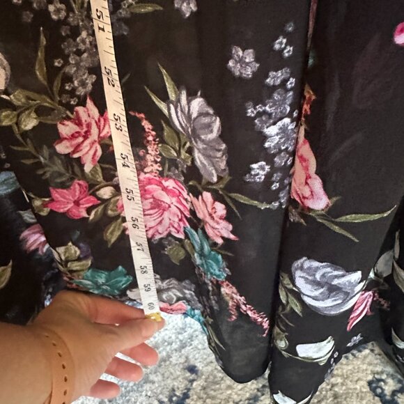 Maxi Torrid Floral Chiffon Knit Maxi Dress in Women's Plus Size 3XL - Picture 5 of 7